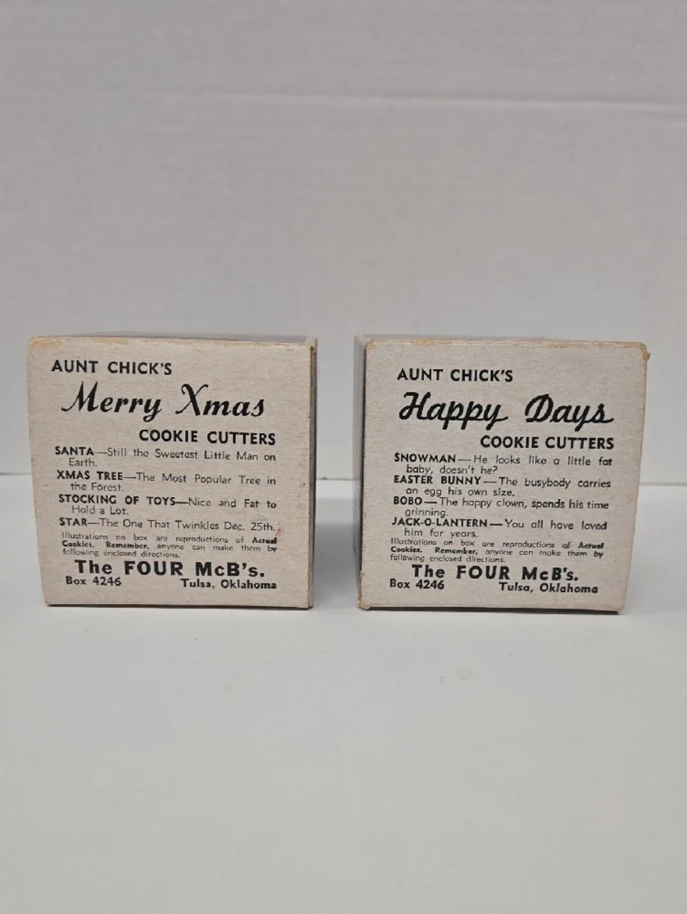 🎅🎅🎅Vntg Aunt Chick's Merry Xmas & Happy Days Cookie Cutters Approx 5